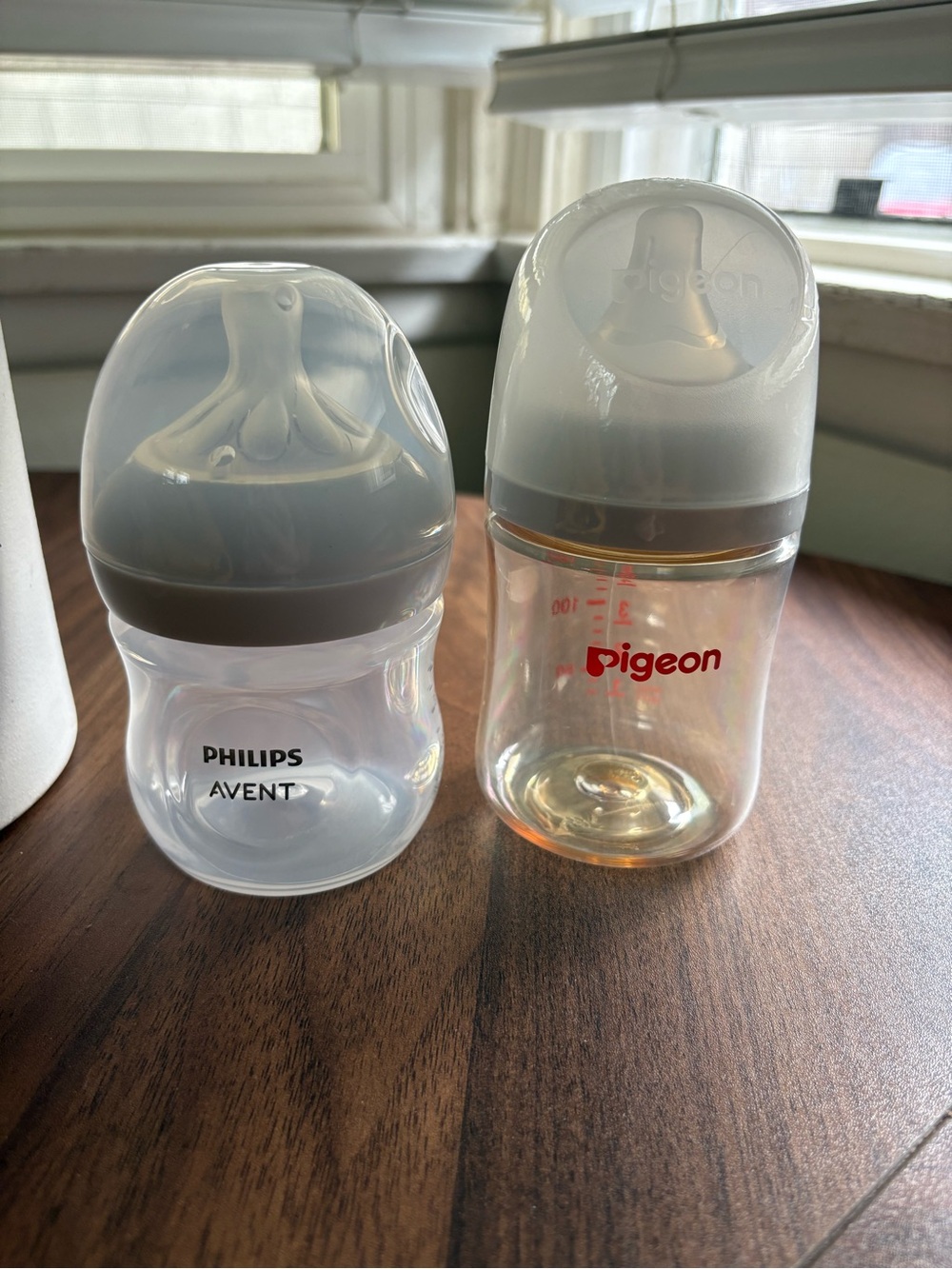 Philips Avent Bottle and Pigeon Baby Bottle